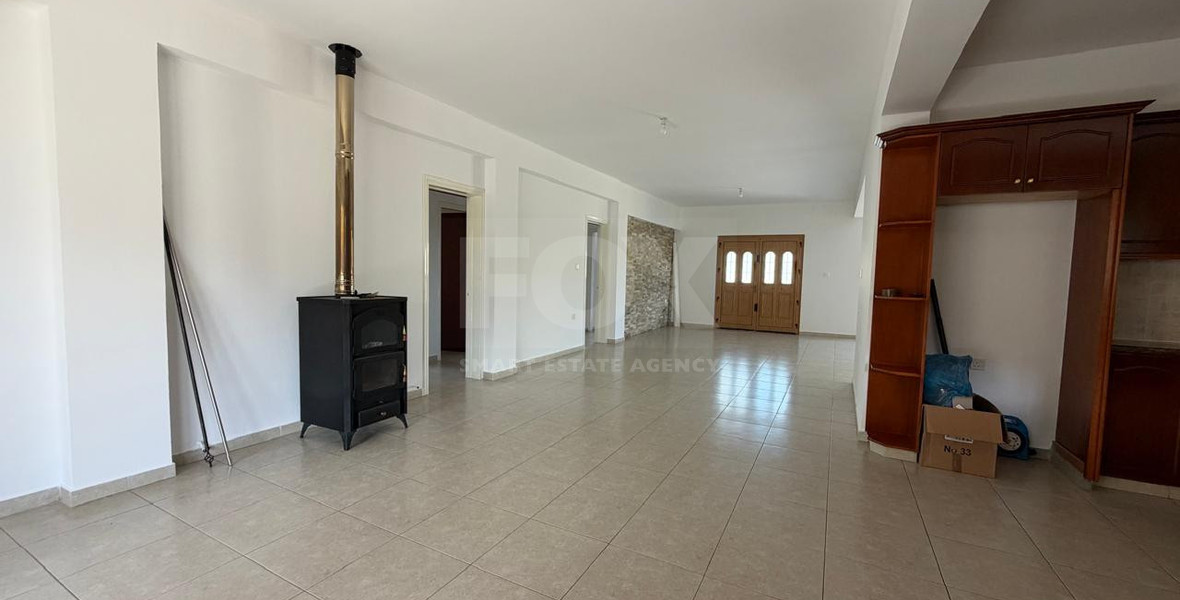 FOR RENT | Spacious Four-Bedroom Bungalow with Private Pool & Landscaped Garden in Parekklisia