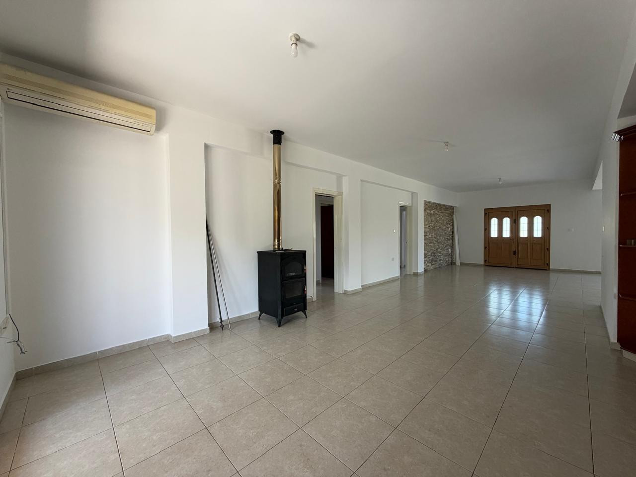 Bungalow 4 Schlafzimmer 170 m² in Parekklisia, Zypern