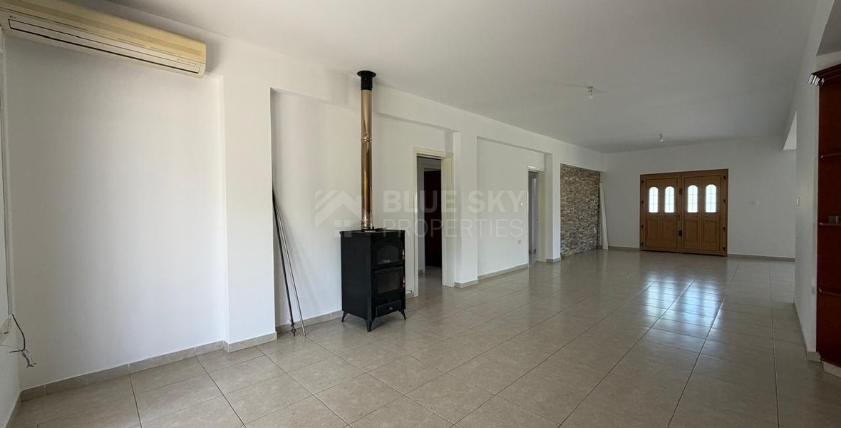 FOR RENT | Spacious Four-Bedroom Bungalow with Private Pool & Landscaped Garden in Parekklisia
