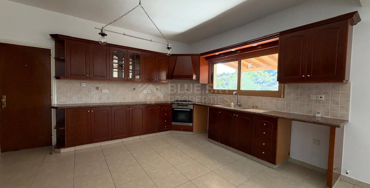 FOR RENT | Spacious Four-Bedroom Bungalow with Private Pool & Landscaped Garden in Parekklisia