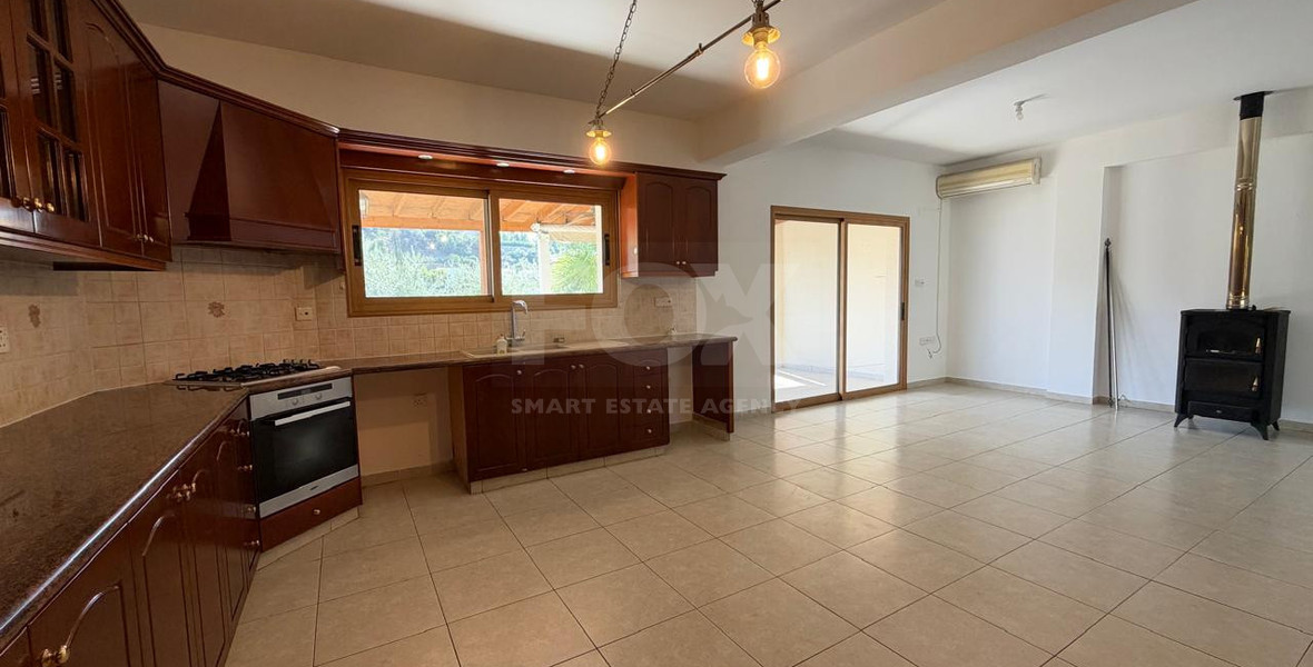 FOR RENT | Spacious Four-Bedroom Bungalow with Private Pool & Landscaped Garden in Parekklisia