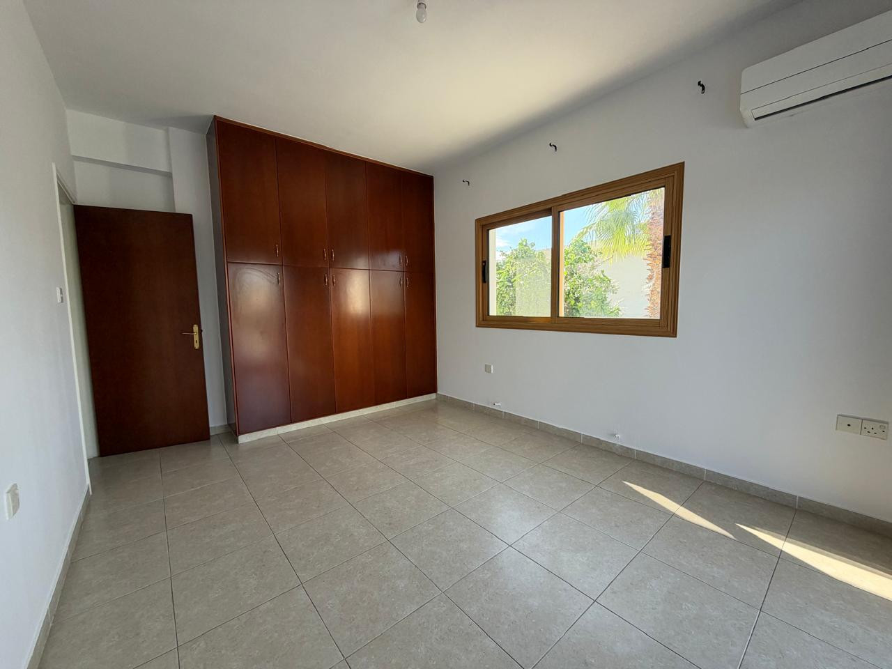 Bungalow 4 Schlafzimmer 170 m² in Parekklisia, Zypern