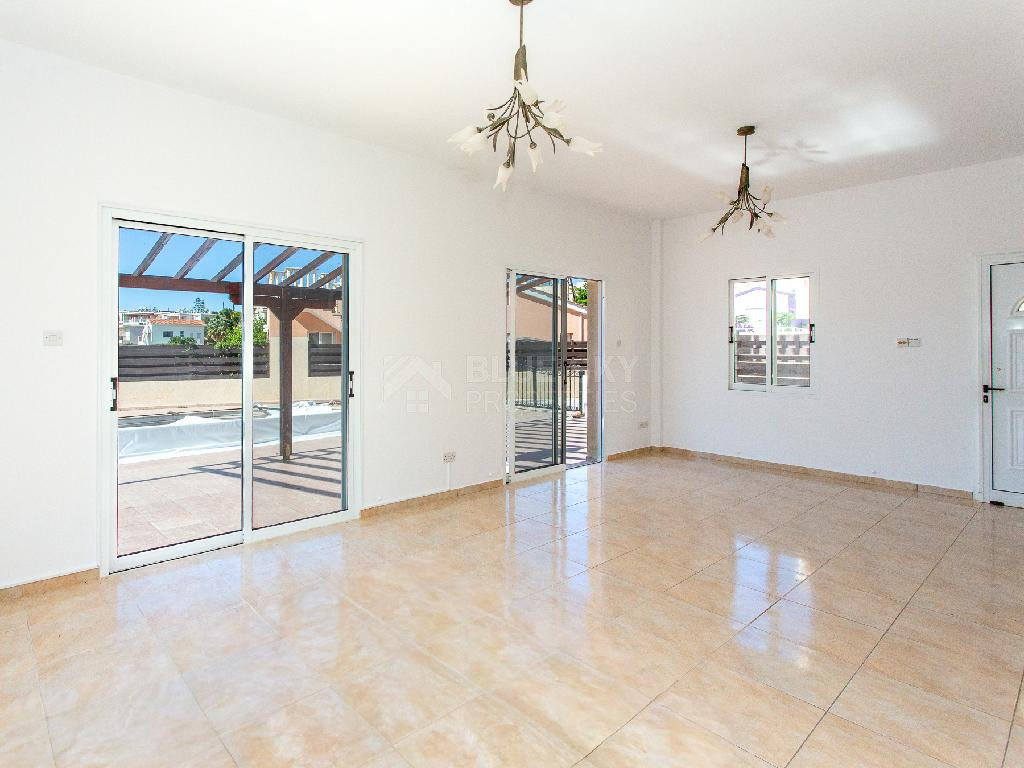 Three-Bedroom Detached House with Private Pool for Sale in Pegeia, Paphos
