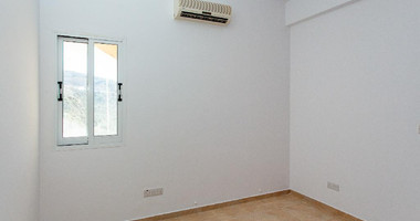 Three-Bedroom Detached House with Private Pool for Sale in Pegeia, Paphos