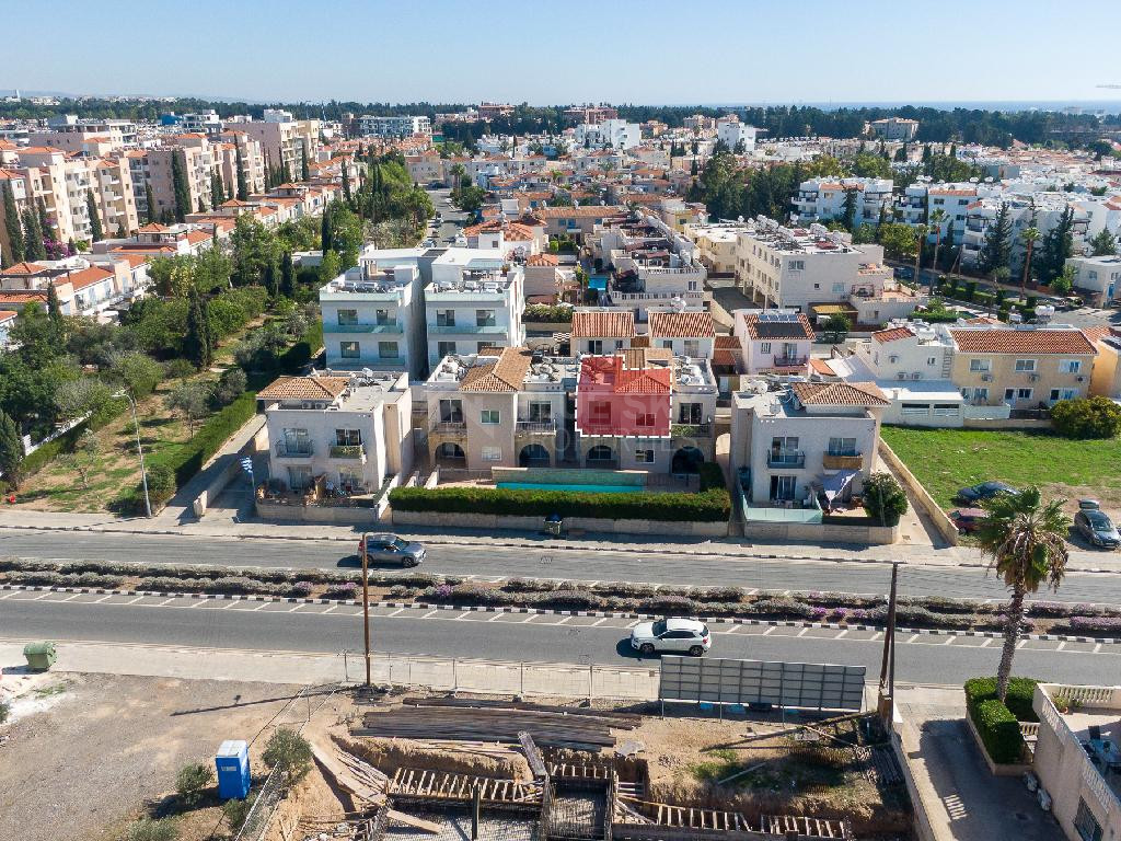 One-Bedroom Apartment for Sale in Universal, Paphos – Separate Title Deed