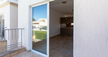 One-Bedroom Apartment for Sale in Universal, Paphos – Separate Title Deed