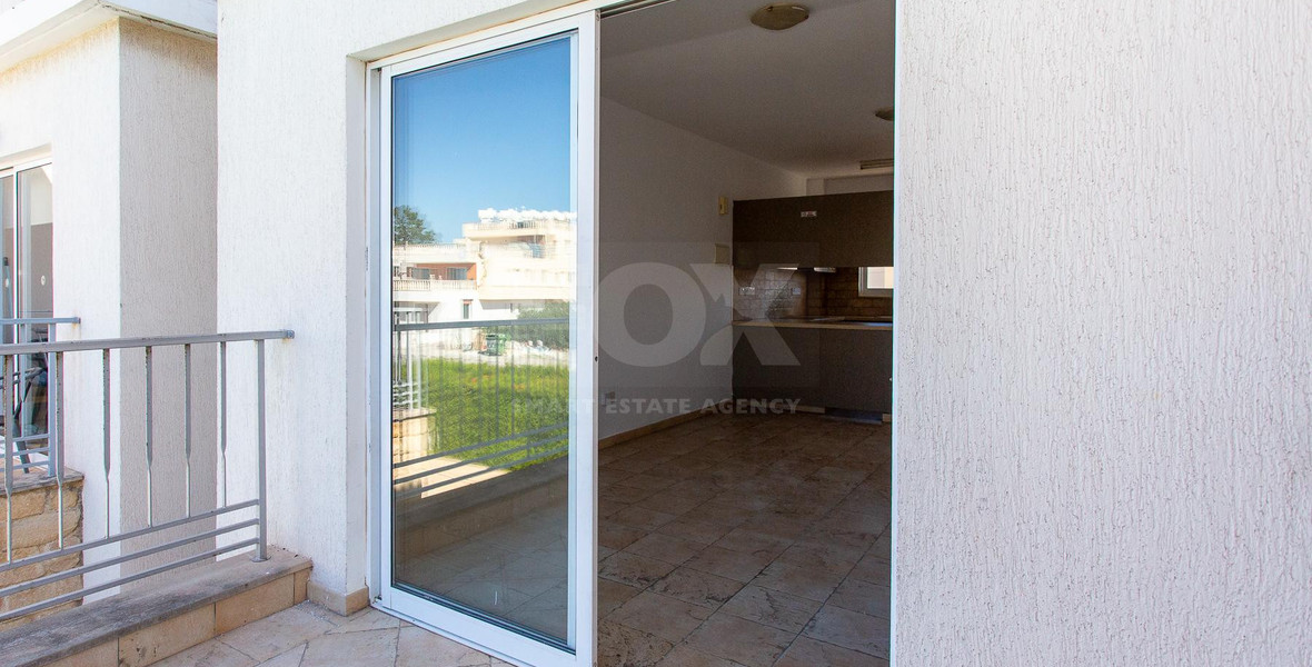 One-Bedroom Apartment for Sale in Universal, Paphos – Separate Title Deed