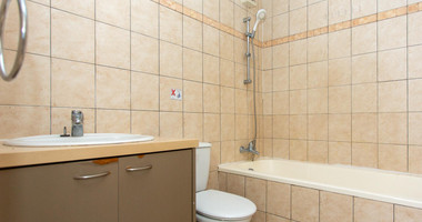 One-Bedroom Apartment for Sale in Universal, Paphos – Separate Title Deed