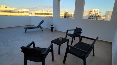 Brand new furnished one bedroom penthouse apartment with roof terrace for rent in Agios Georgios Havouzas, Limassol