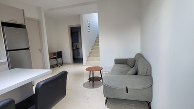 Brand new furnished one bedroom penthouse apartment with roof terrace for rent in Agios Georgios Havouzas, Limassol