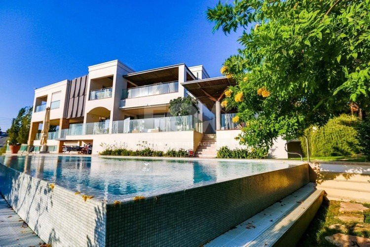 For sale 6 Bed House For Sale In Erimi Limassol Cyprus