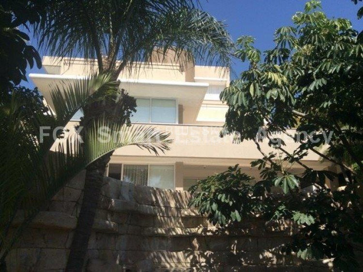 5 Bed House For Sale In Agia Fylaxis Limassol Cyprus