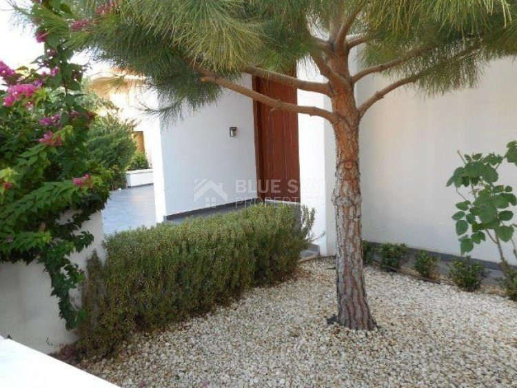 5 Bed House For Sale In Agios Athanasios Limassol Cyprus