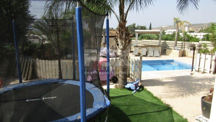 4 Bed House To Rent In Pyrgos Lemesou Limassol Cyprus