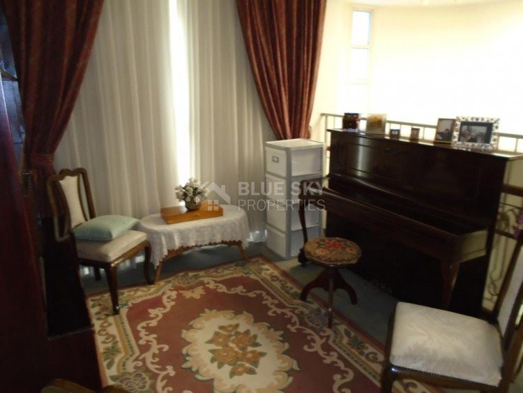 Five Bed House  In Pafos Paphos Cyprus