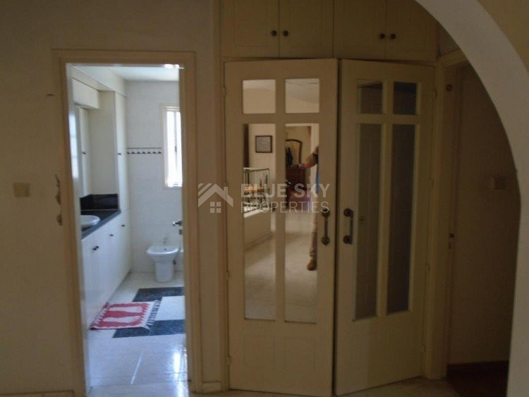 Five Bed House  In Pafos Paphos Cyprus