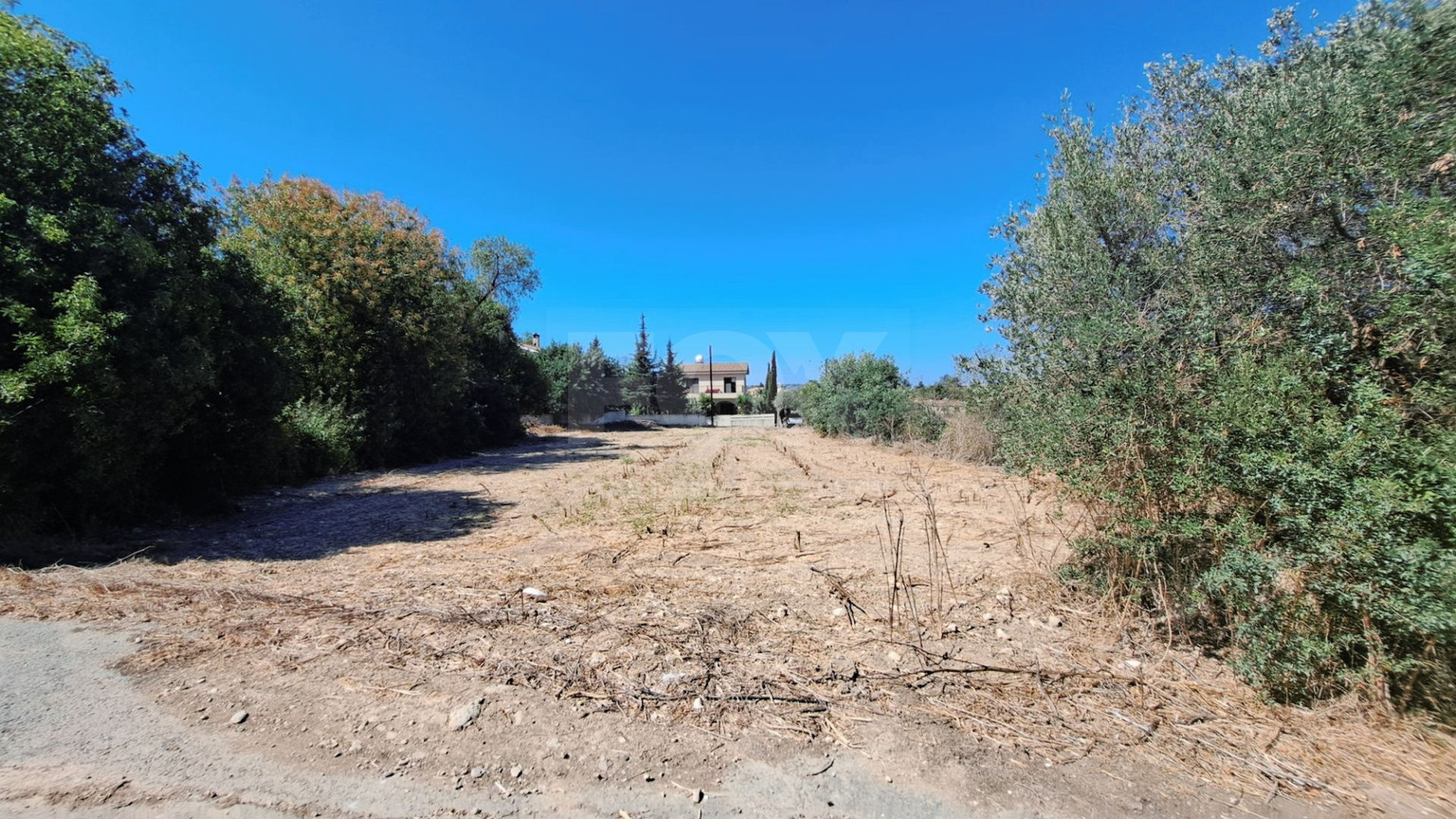 Corner residential land in Polemi-Paphos