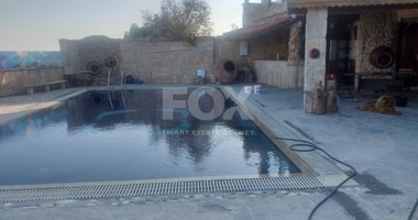 Modern Four Bedroom Home with Pool in Pachna