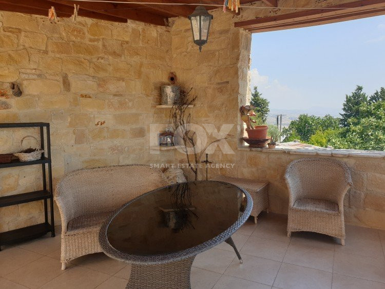 Modern Four Bedroom Home with Pool in Pachna