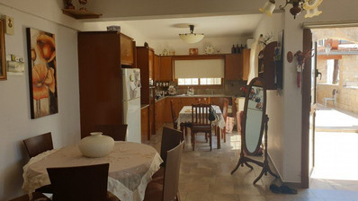 Modern Four Bedroom Home with Pool in Pachna