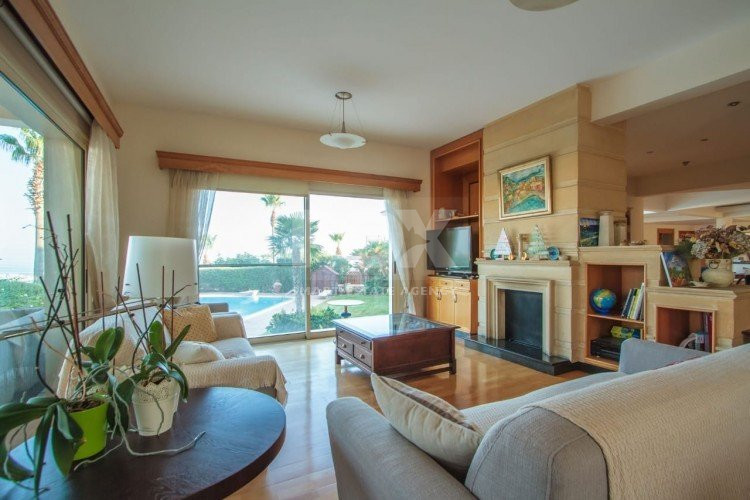 7 Bed House For Sale In Agios Athanasios Limassol Cyprus