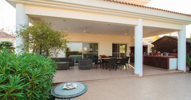 7 Bed House For Sale In Agios Athanasios Limassol Cyprus