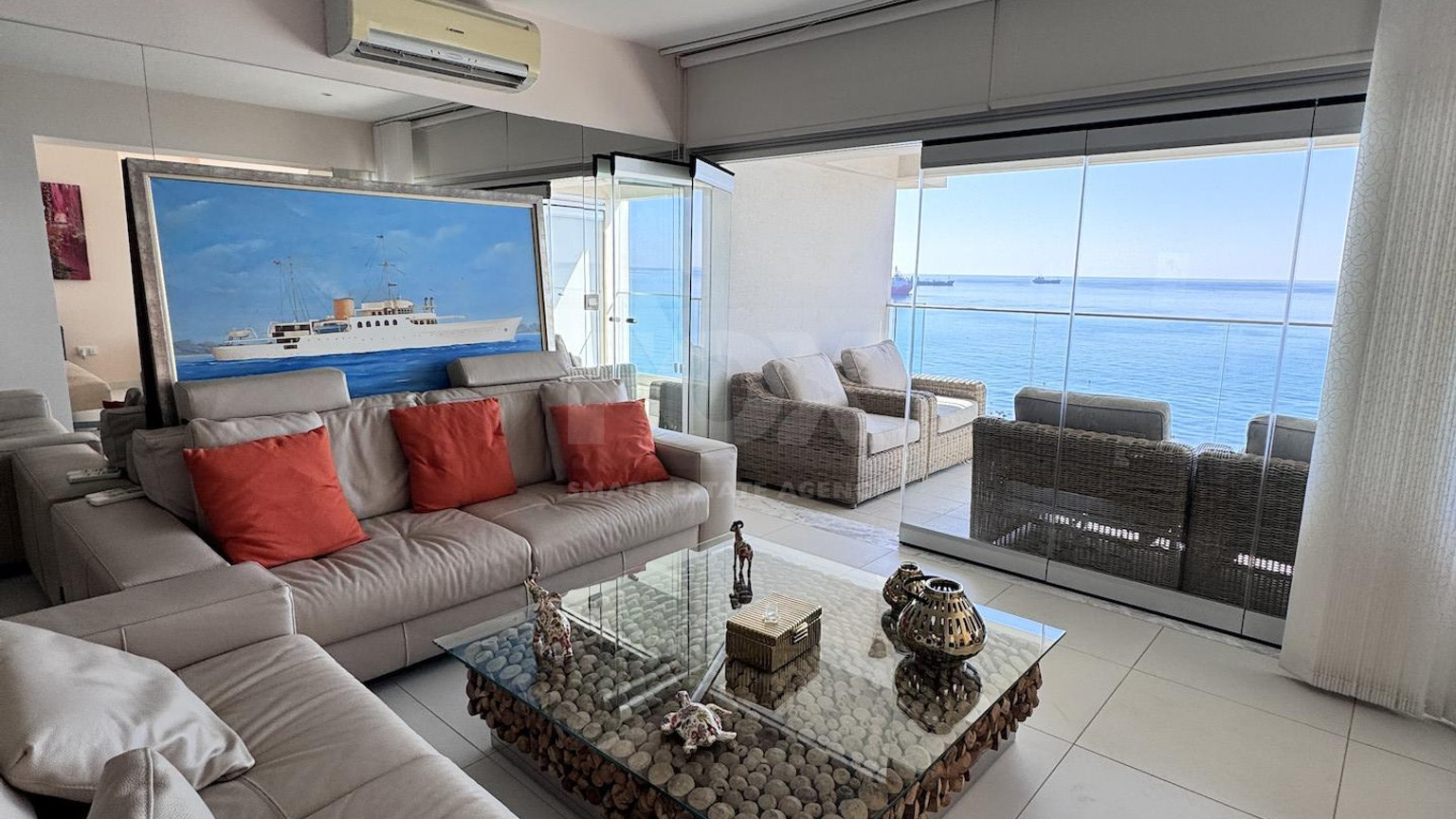 Luxury Beachfront Penthouse with Private Roof Garden in Limassol Sea Front