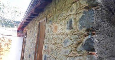 Partially Furnished Semi-Detached House in Treis Elies