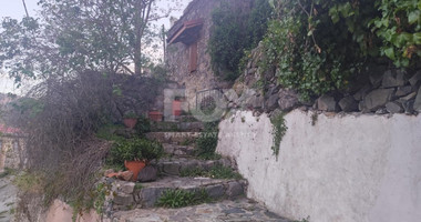 Partially Furnished Semi-Detached House in Treis Elies
