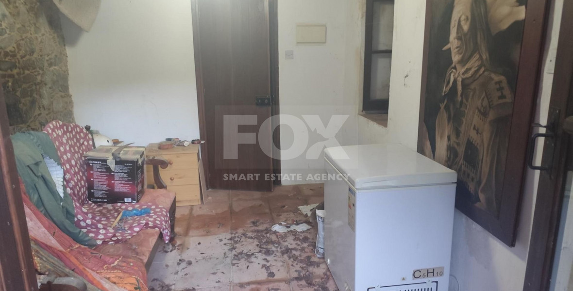 Partially Furnished Semi-Detached House in Treis Elies
