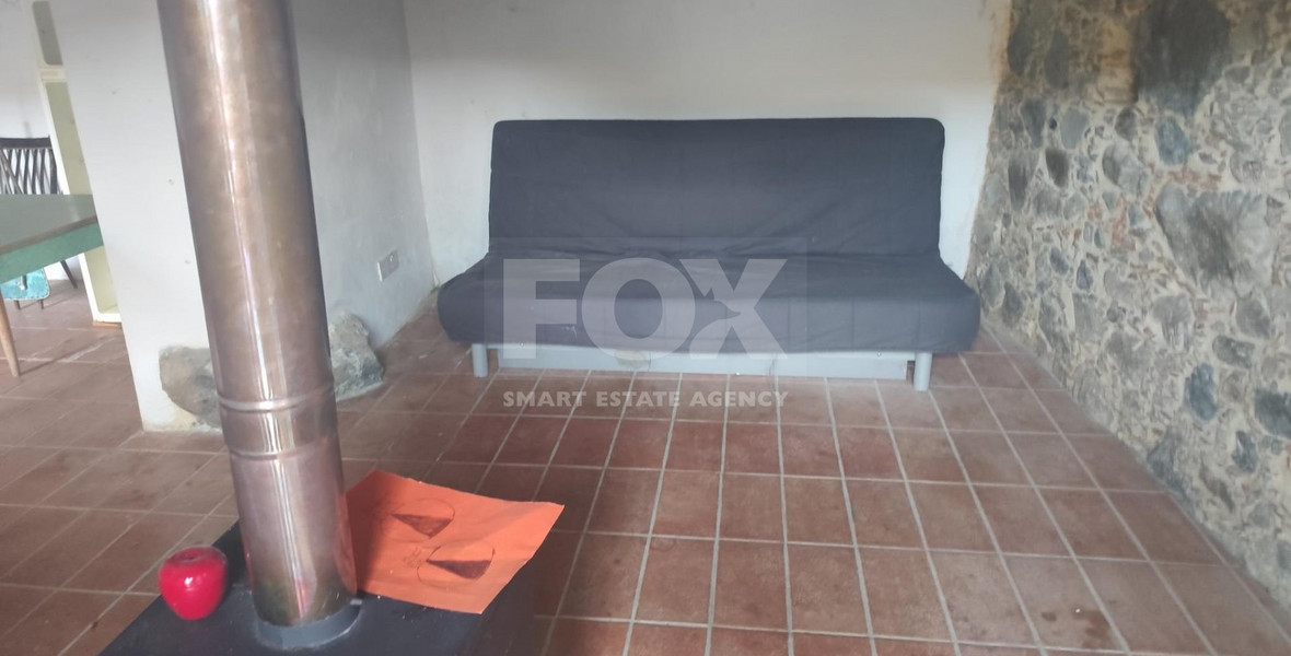 Partially Furnished Semi-Detached House in Treis Elies