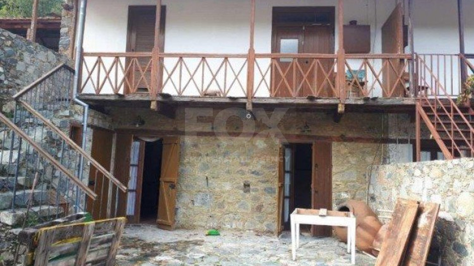Partially Furnished Semi-Detached House in Treis Elies