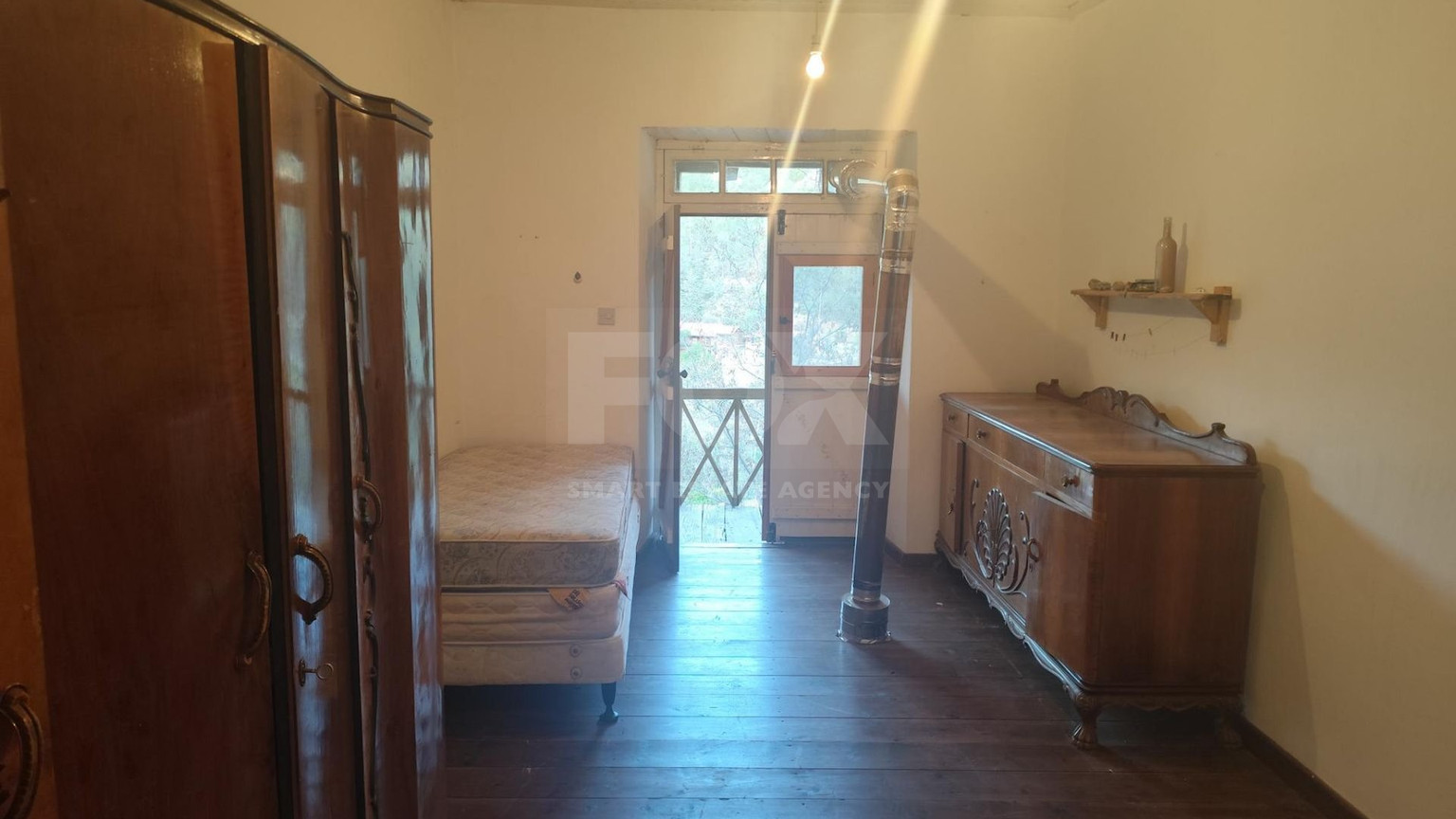 Partially Furnished Semi-Detached House in Treis Elies
