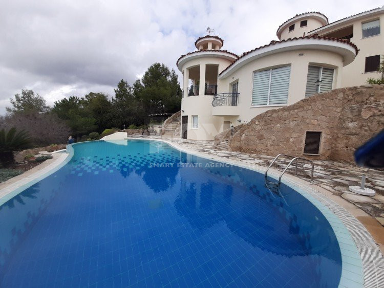 Five Bed House In Tala Paphos Cyprus