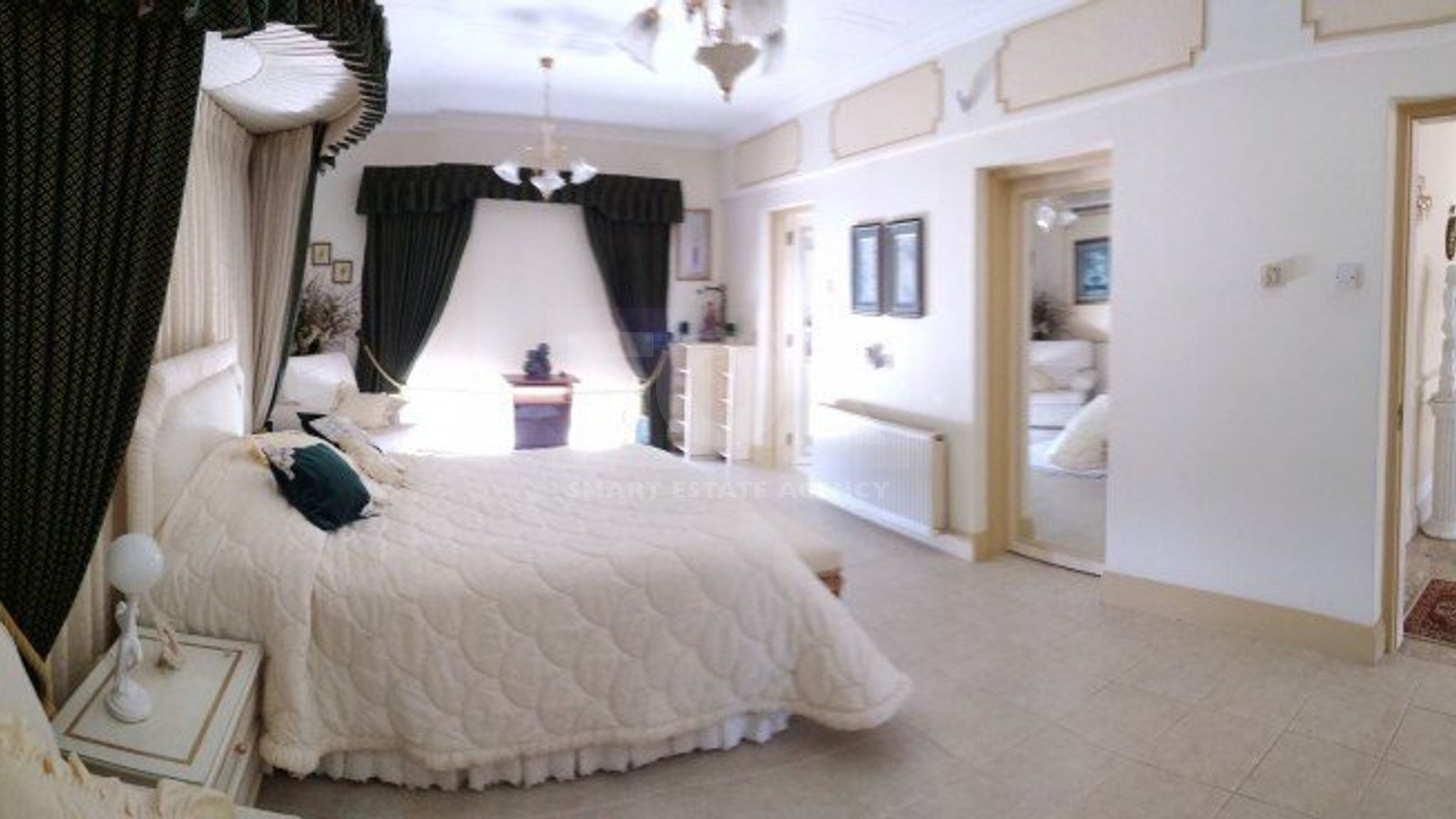 Five bedroom House in Tala-Paphos