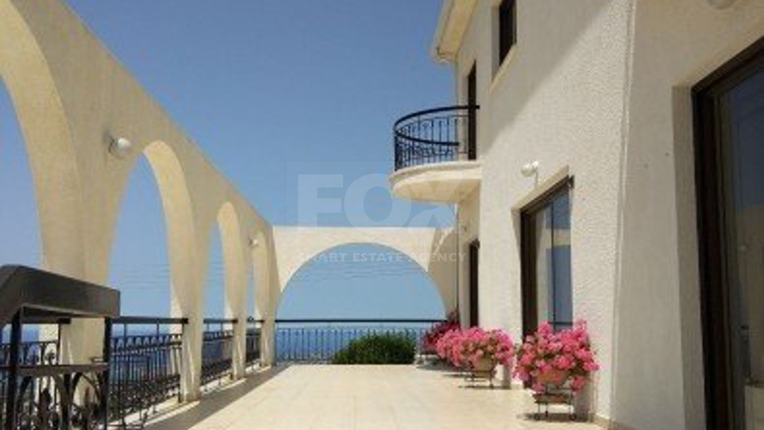 Five bedroom House in Tala-Paphos