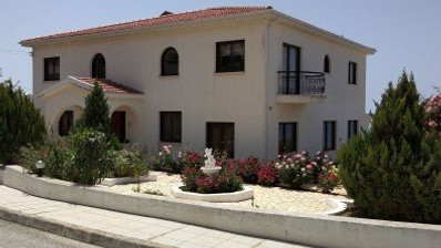 Five bedroom House in Tala-Paphos