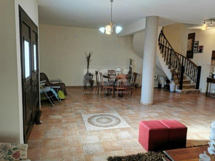 3 Bed House To Rent In Kato Polemidia Limassol Cyprus