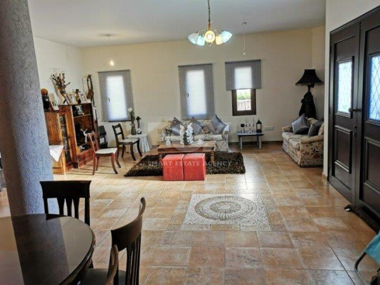 3 Bed House To Rent In Kato Polemidia Limassol Cyprus