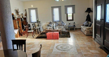 3 Bed House To Rent In Kato Polemidia Limassol Cyprus