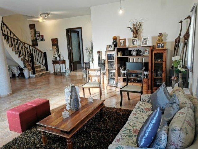 3 Bed House To Rent In Kato Polemidia Limassol Cyprus