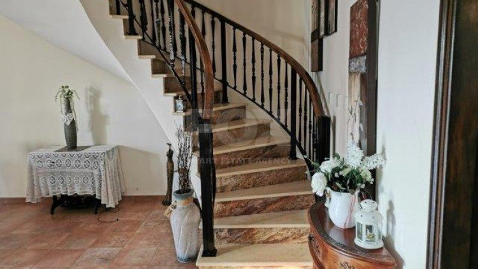 3 Bed House To Rent In Kato Polemidia Limassol Cyprus