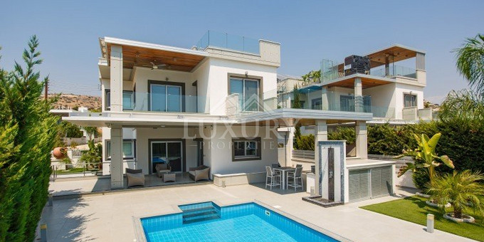 4 Bed House For Sale In Agios Tychon Limassol Cyprus