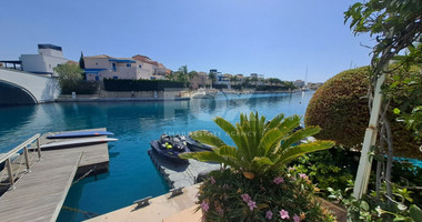 Exclusive Seafront Three bedroom Villa on Limassol Marina For Sale
