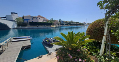 Exclusive Seafront Three bedroom Villa on Limassol Marina For Sale