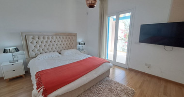 Exclusive Seafront Three bedroom Villa on Limassol Marina For Sale