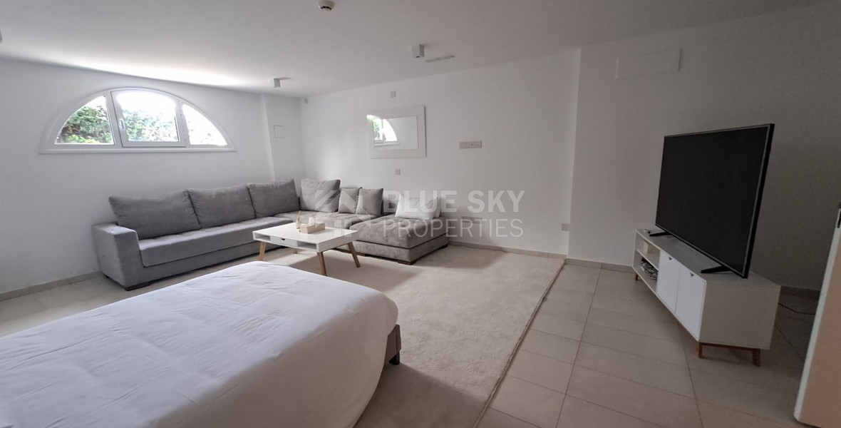 Exclusive Seafront Three bedroom Villa on Limassol Marina For Sale