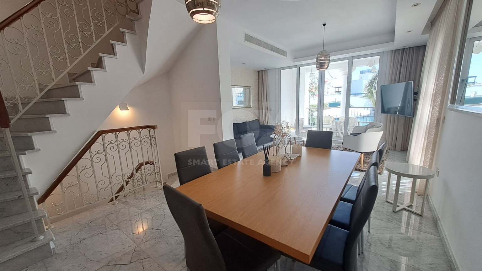 Exclusive Seafront Three bedroom Villa on Limassol Marina For Sale