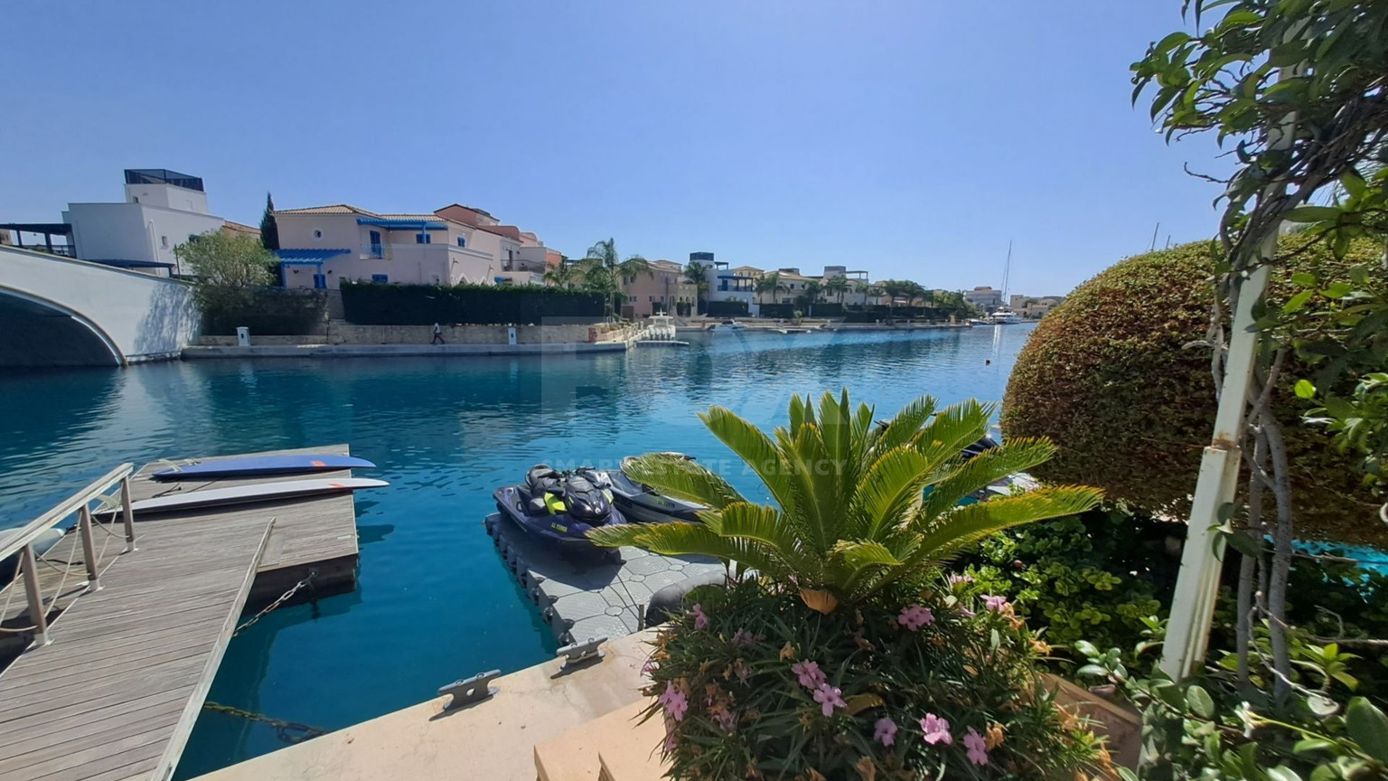Exclusive Seafront Three bedroom Villa on Limassol Marina For Sale