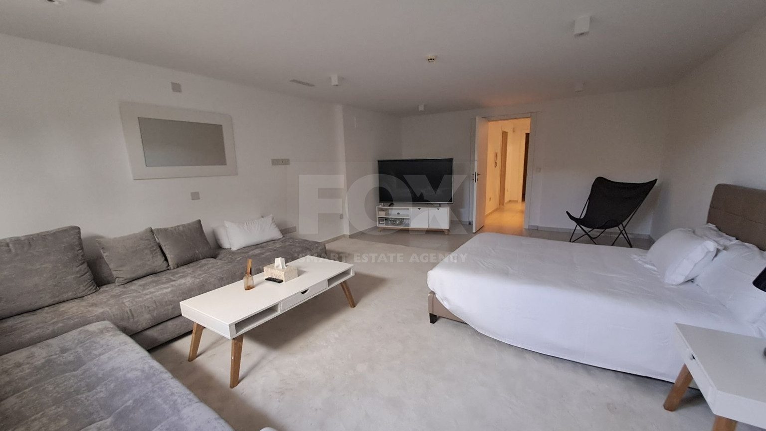 Exclusive Seafront Three bedroom Villa on Limassol Marina For Sale